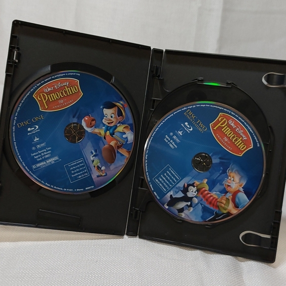 Pinocchio 70thAnnvsry Platinum Edition Blu-ray+DVD - Picture 3 of 8
